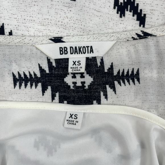 BB Dakota Melody Aztec Shift Mini Dress Slit Shoulder Off White Size XS - Picture 10 of 10